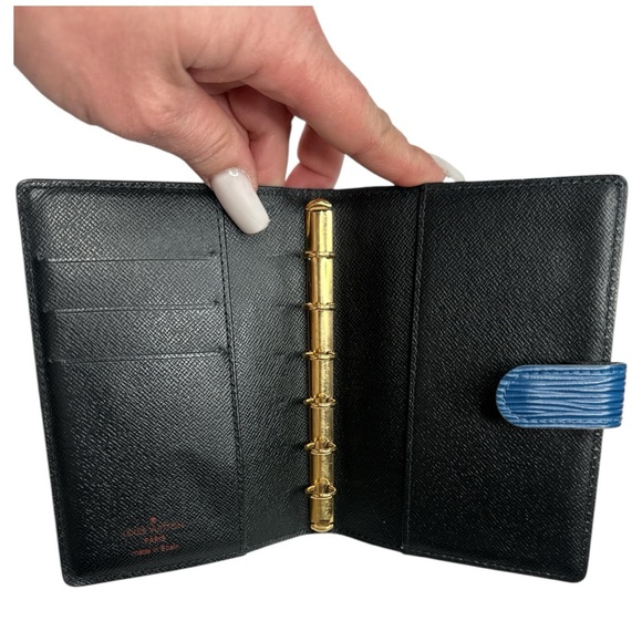 Louis Vuitton Ring Agenda Cover Epi Blue Leather PM - Picture 8 of 16